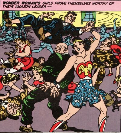 Wonderwoman and holiday girls