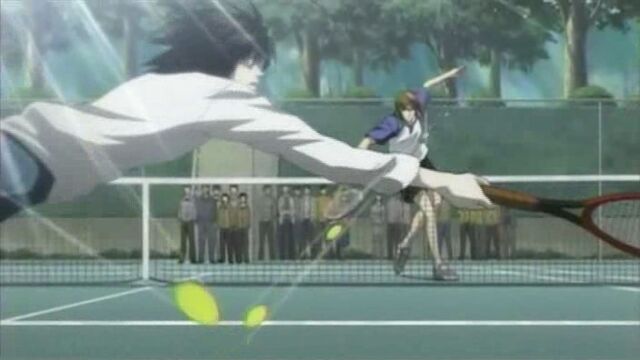 Datei:Light und L beim Tennis spielen.jpg