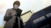 Light encuentra la death note