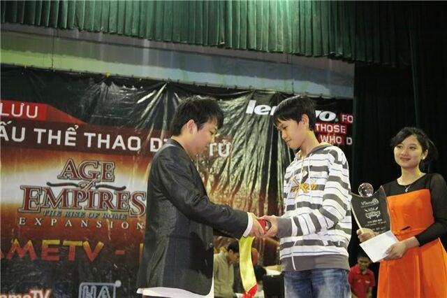 Tập tin:Lenovo (65).jpg