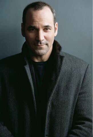 File:Alex Poch-Goldin.jpg