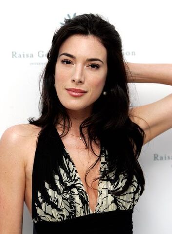 File:Jaime murray.jpeg
