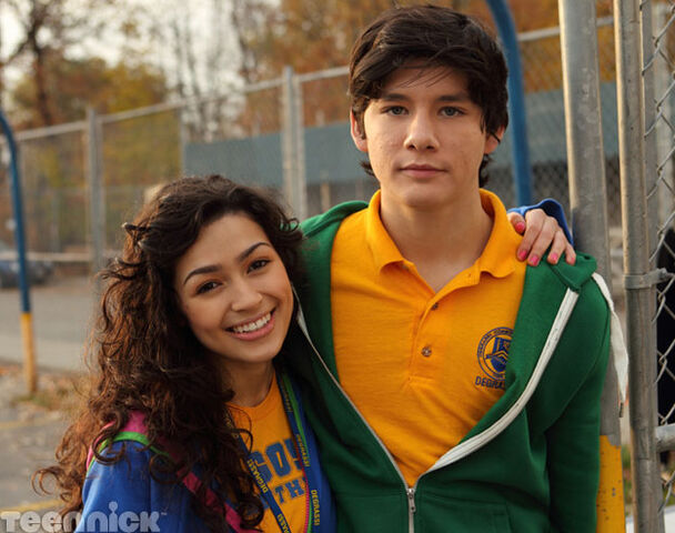 File:Degrassi-need-you-now-part-1-tori-zig-625.jpeg