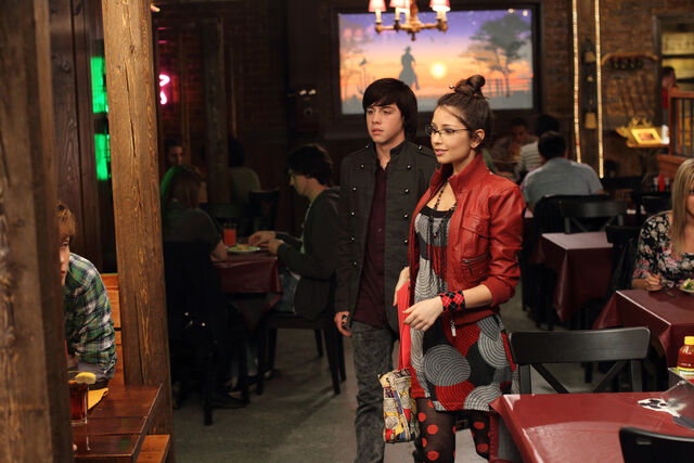 File:Degrassi111415-4.jpg
