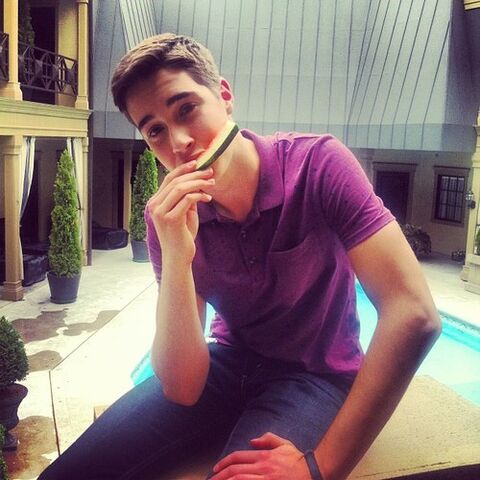 File:Eric O..jpg