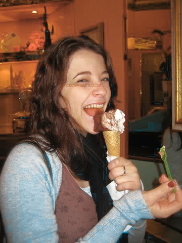 File:Tumblr lfrbi0PpvK1qeegx8o1 500.png