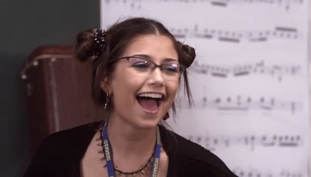 File:Imogen sings.jpg