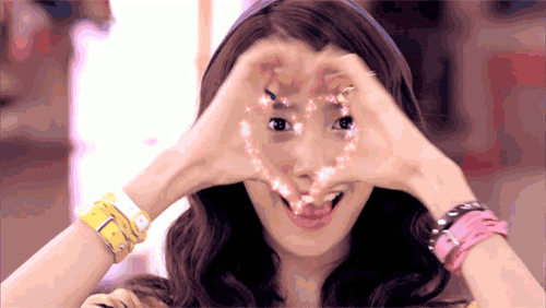 https://vignette4.wikia.nocookie.net/degrassi/images/8/86/Tumblr_lvczhcEYD41qlp5ryo1_r1_500.gif/revision/latest?cb=20111130225338