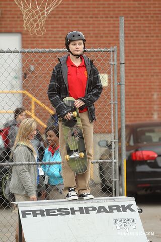 File:Degrassi nov3 ss -0629.jpg