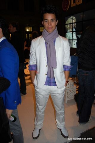 File:Tumblr lgsk4kxbk01qgf5pko1 500.jpg
