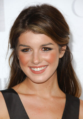 File:Shenae grimes 2.jpg