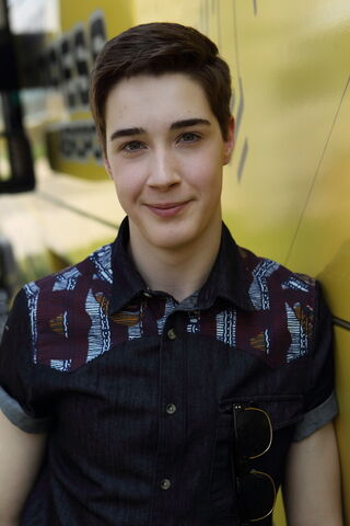 File:Miles Hollingsworth III.jpg