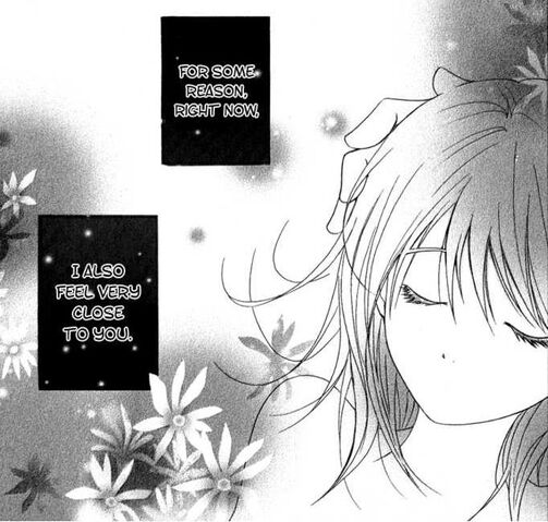 File:Feeling close to daisy.jpg