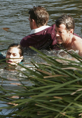 File:MikeSusanRiver3x18.jpg