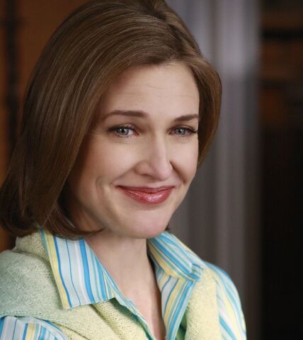 File:Angela Promo5x13.jpg