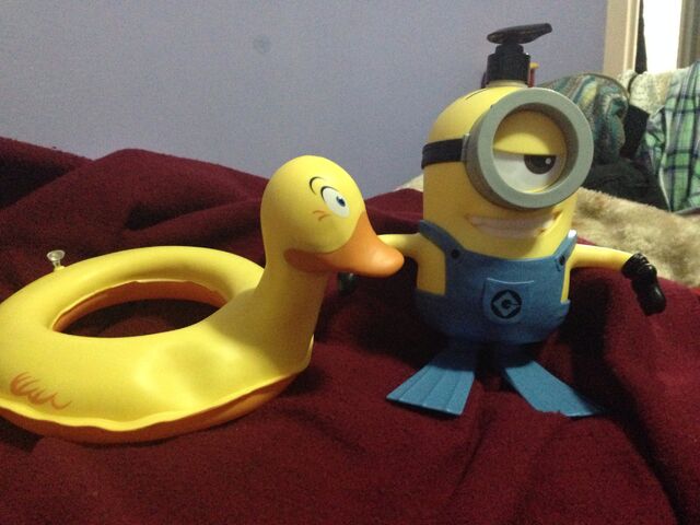 File:Minionstuart soapdispenser 7.jpg