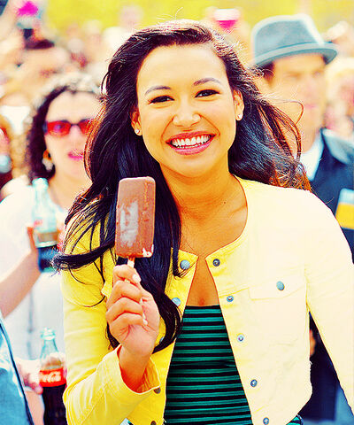 Datei:Glee-naya-rivera-santana-lopez-Favim.com-274191.jpg