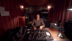 Dexter410-1
