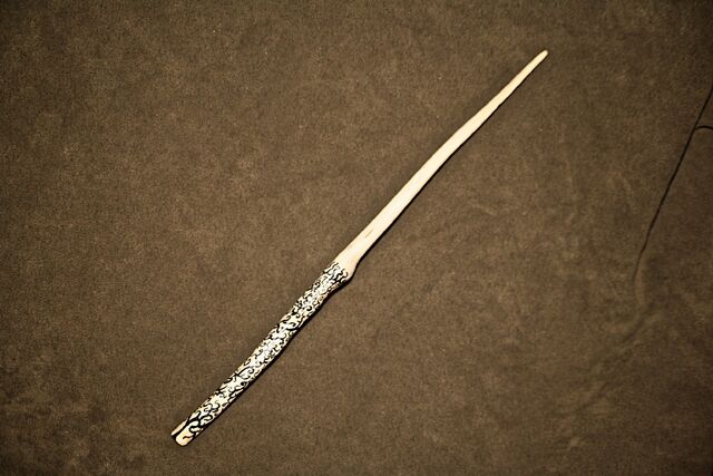 File:Oak wand.jpg