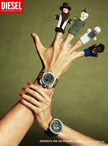 File:SS12-campaign-finger.jpg
