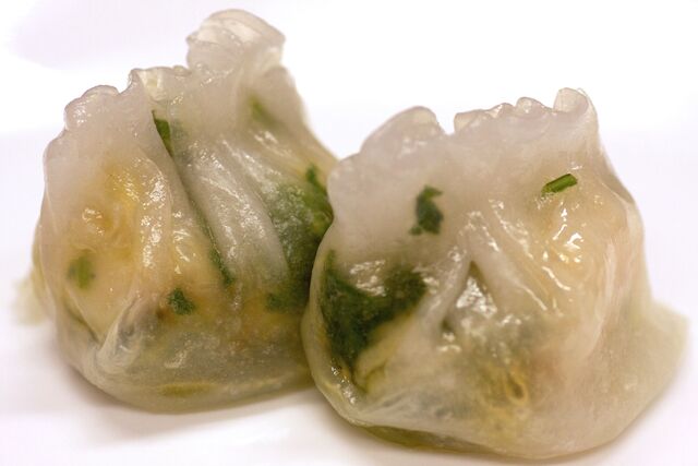 File:Shrimp and Cilantro Dumpling.jpg