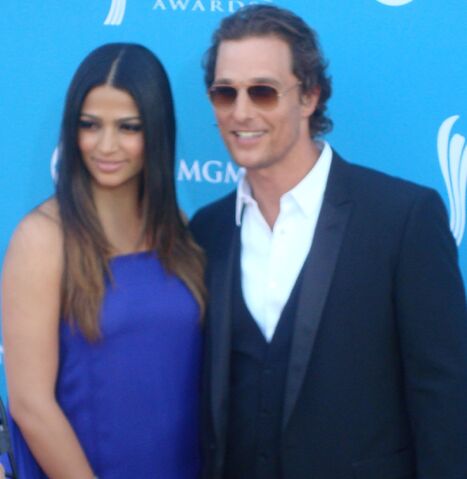 File:McConaugheyAlves2010-Crop.jpg
