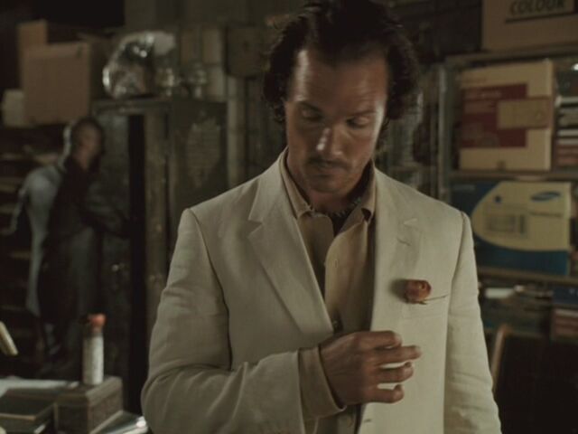 File:Matthew-McConaughey-in-Sahara-matthew-mcconaughey-13861465-1067-800.jpg