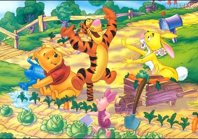 File:Poohandfriends2.jpg