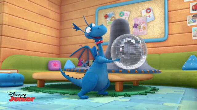 File:Stuffy disco ball.jpg