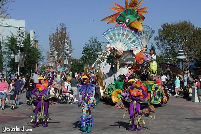 File:Eureka fans2002ww.jpg