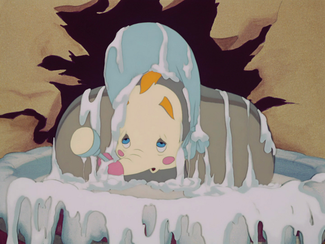 File:Dumbo-disneyscreencaps.com-4228.png