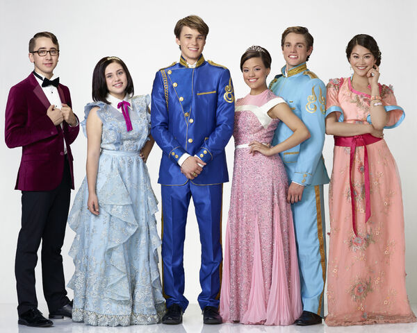 File:Heroes prom.jpg