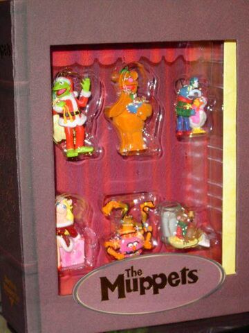 File:Storybookornaments.jpeg
