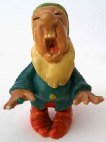File:Awade1938Sneezy8.jpg