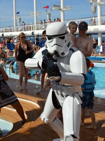 File:Stormtrooper Cruiseline.jpg