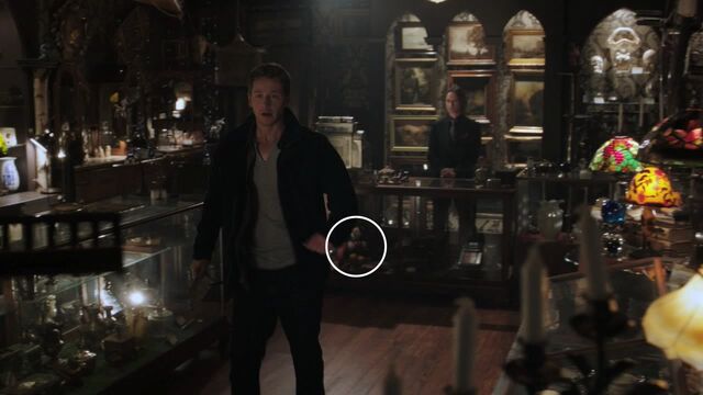 File:Onceuponatime mickey cameo.jpg