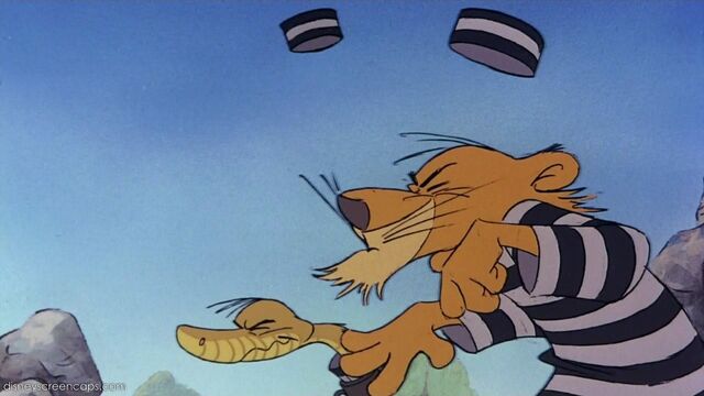 File:Robin-hood-disneyscreencaps.com-9740.jpg