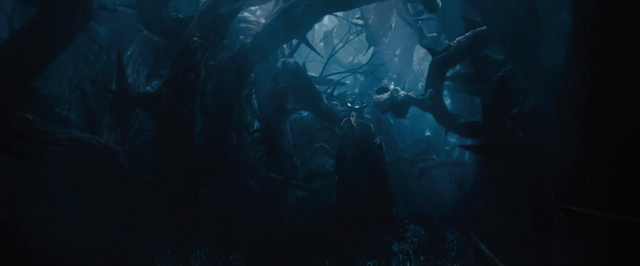 File:Maleficent-(2014)-284.png