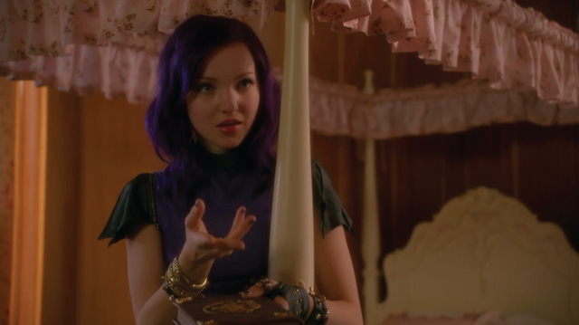 File:Descendants-102.png