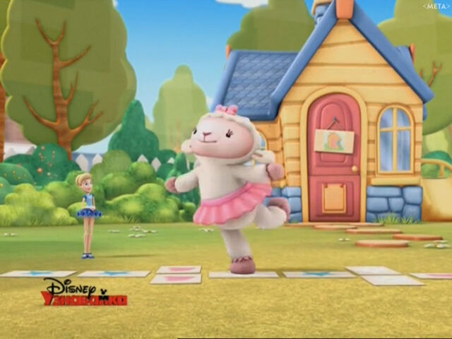 File:Lambie doing hopscotch.jpg