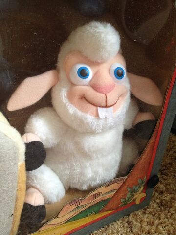 File:Boundin Lamb Plush.jpg