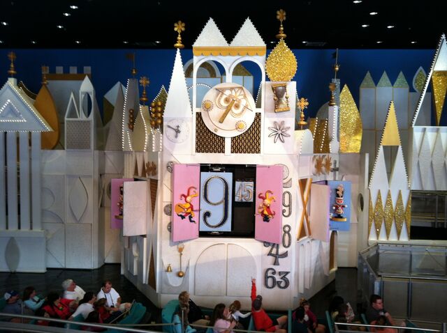 File:Glockenspiel magic kingdom.jpg
