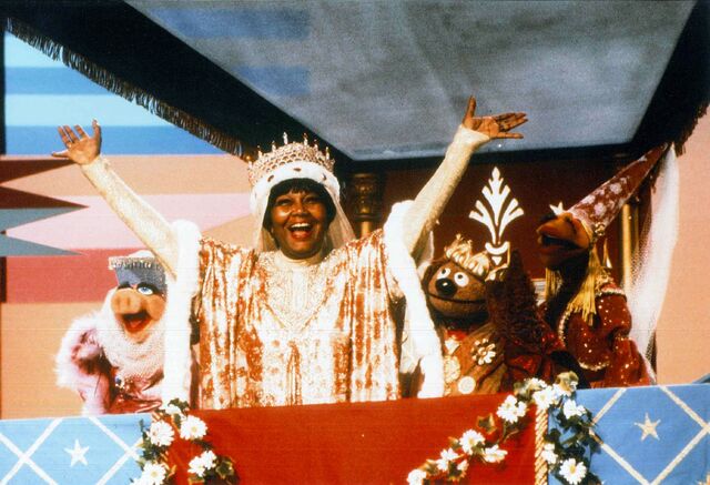 File:Pearl Bailey03.jpg