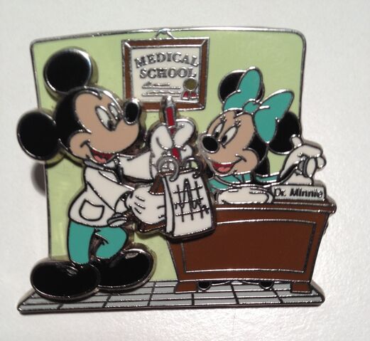 File:Doctor day Pin.jpg