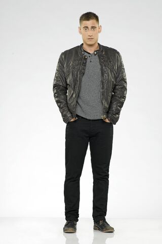 File:4PromoWill3.jpg
