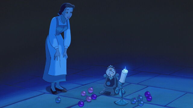 File:Beauty-beast-christmas-disneyscreencaps.com-6955.jpg