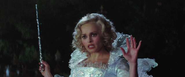 File:Cinderell-2015-disneyscreencaps.com-5429.jpg