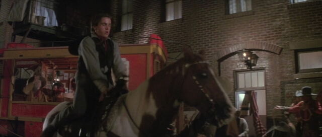 File:Newsies-disneyscreencaps.com-3439.jpg