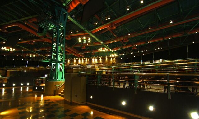 File:CafeHyperionInterior.jpg