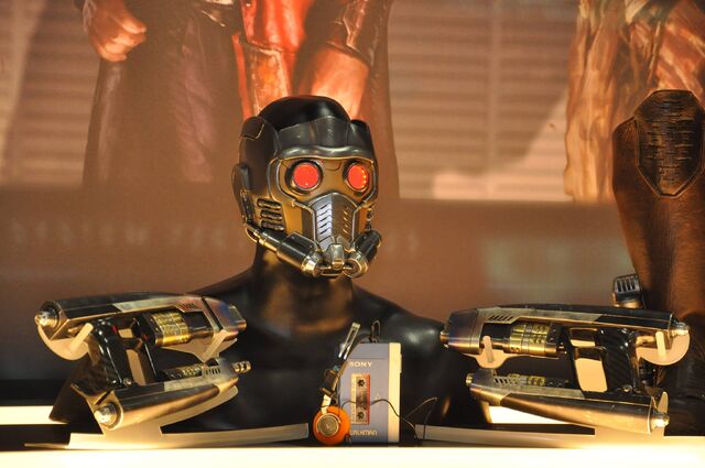 File:SDCC13 Star-Lord gear.jpg